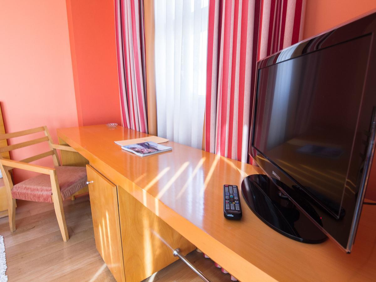 Hotel La Estacion De Luanco Zewnętrze zdjęcie
